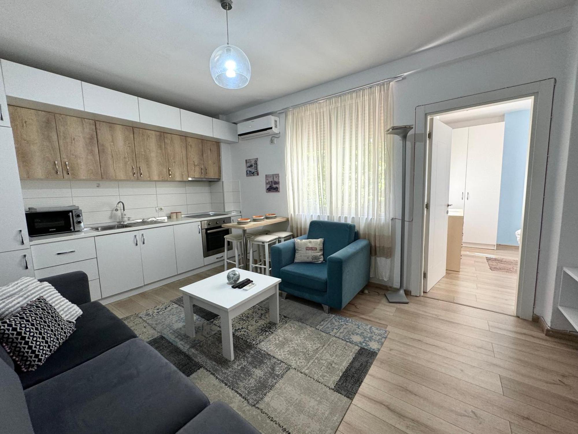 Apartment In The New Bazaar Of Tirana - Hana Blu Εξωτερικό φωτογραφία