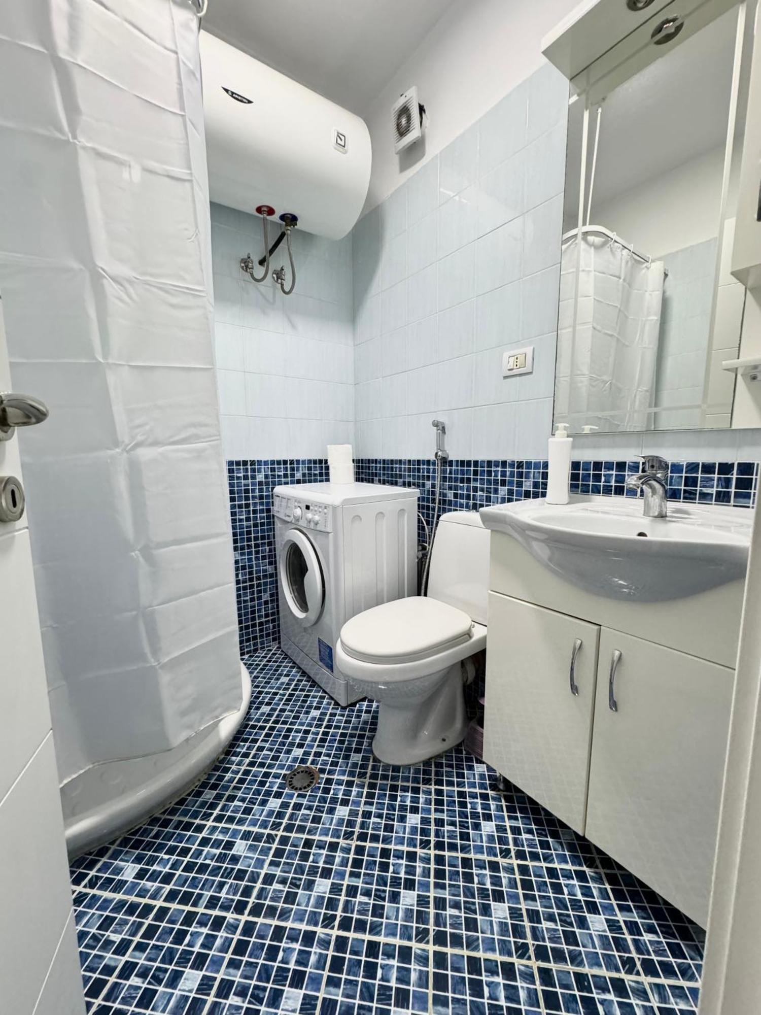Apartment In The New Bazaar Of Tirana - Hana Blu Εξωτερικό φωτογραφία